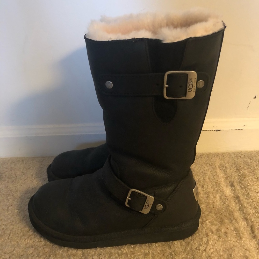 Black Leather Ugg Kensington Boots - Sn 5678
